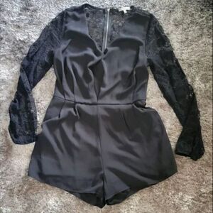 Juniors Charlotte Russe Black Romper Lace Zipper Dressy Size Large